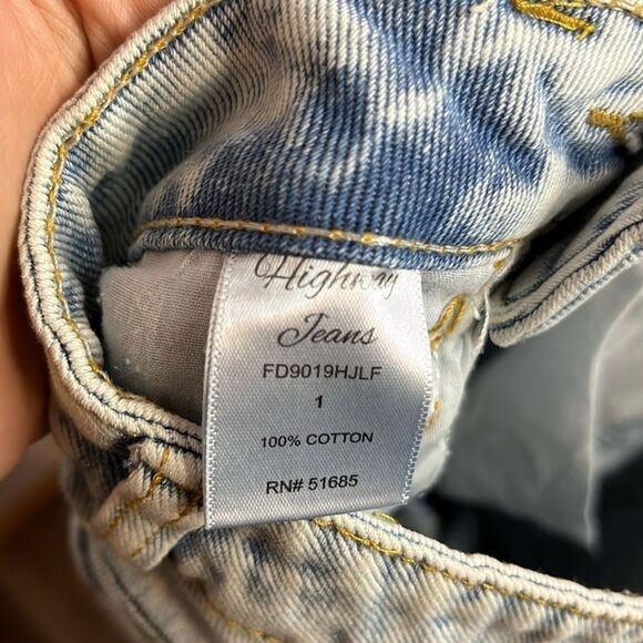 Slashed And Ripped Flared Wide leg Jeans by Highway Jeans size 1 NWT - Picture 9 of 9